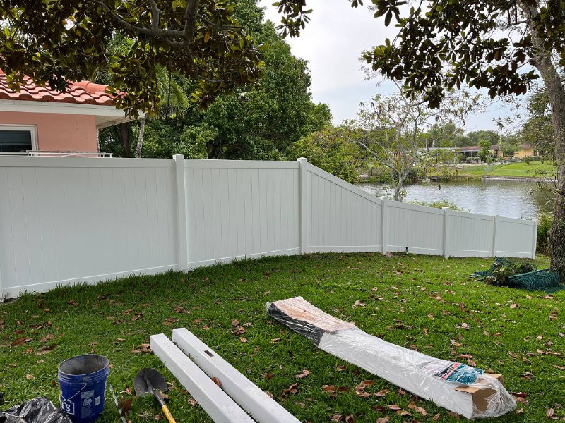 wooden fence installation in Tampa